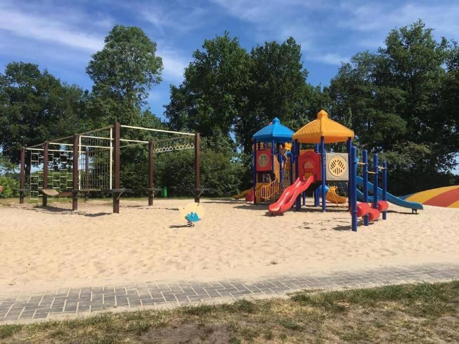 Camping De Pallegarste Chalet 119 Marienberg Kültér fotó